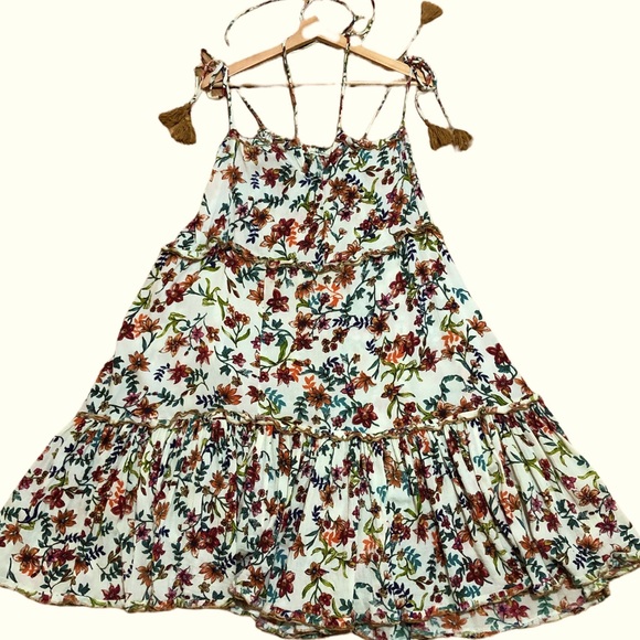 Zara Dresses & Skirts - Zara Boho Tiered Floral Halter Dress
